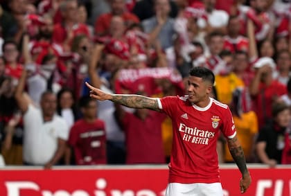 Enzo Fernández festeja su tanto contra Midtjylland, en la Champions League