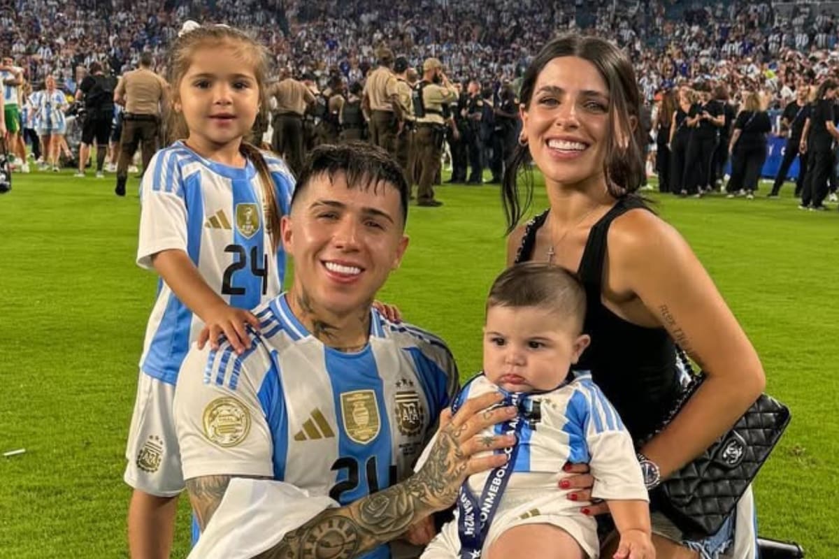 Enzo Fernández tuvo una hinchada de lujo durante el partido ante Brasil: estuvieron su mujer Valentina Cervantes y sus hijos, Olivia y Benjamín (Foto: Instagram @valucervantes)
