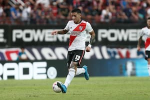 Enzo Fernández, uno de los titulares que River mantendrá este domingo por la Copa de la Liga