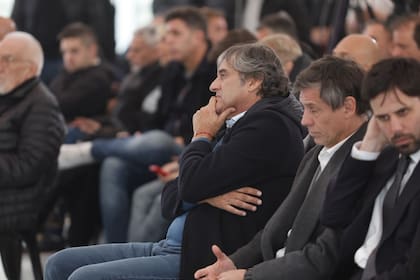 Enzo Francescoli en primera fila, durante la conferencia de prensa de Stefano Di Carlo