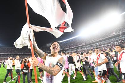 Enzo Pérez, de festejo en un triunfo sobre Boca