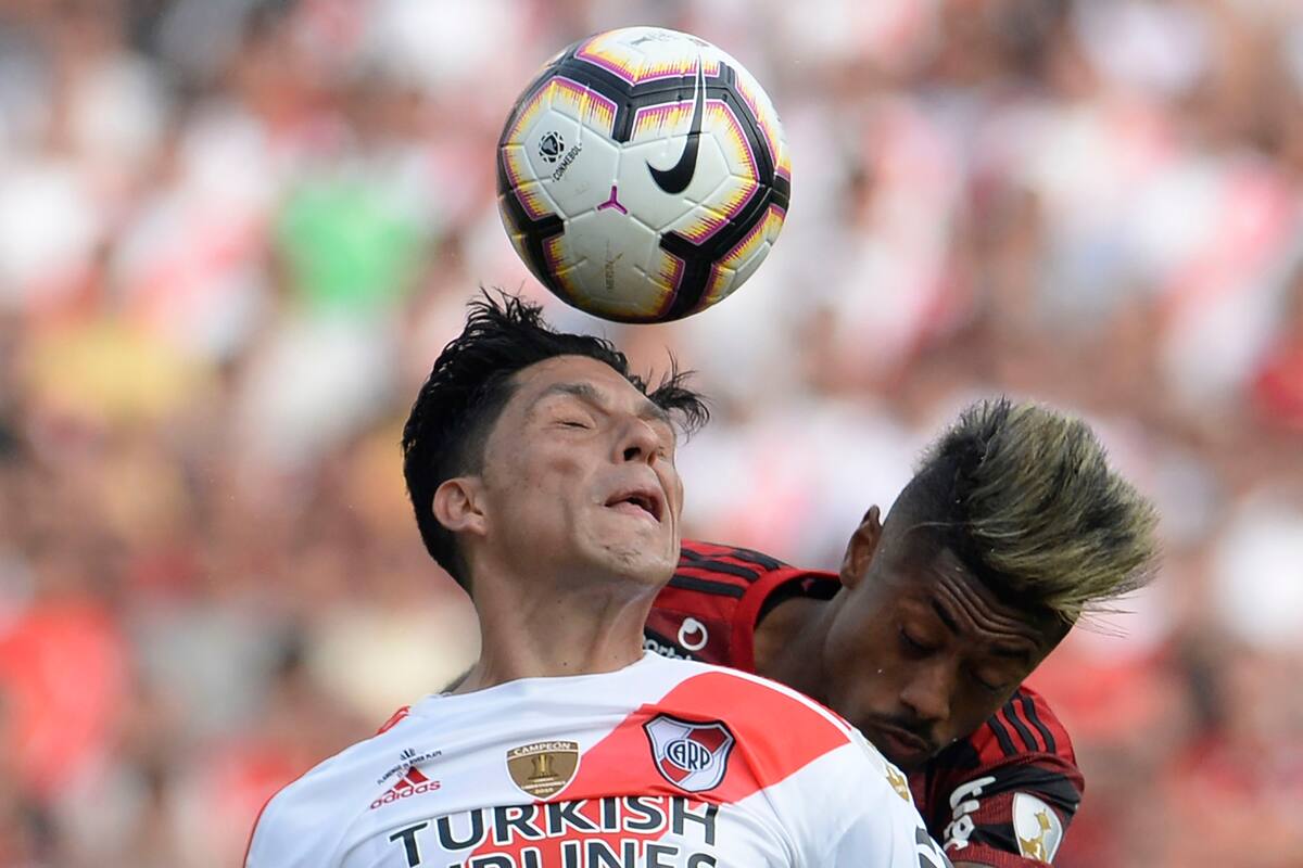 Enzo Pérez, un motor en el mediocampo de River que masticó la bronca de la derrota