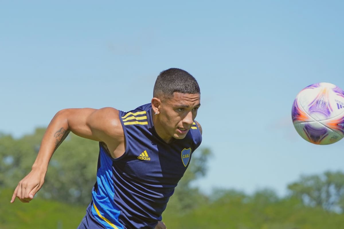 Equi Fernández, el volante que se adueñó del mediocampo de Boca