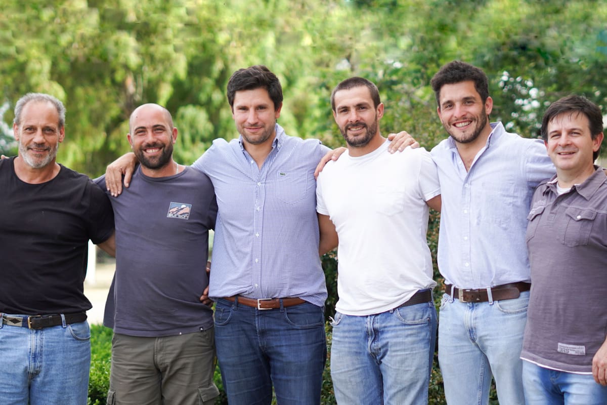 Equipo. Andres Starc, Martín de Araujo, Ramiro Insua, Santiago Navarini, Matías Canosa y Damián Depau