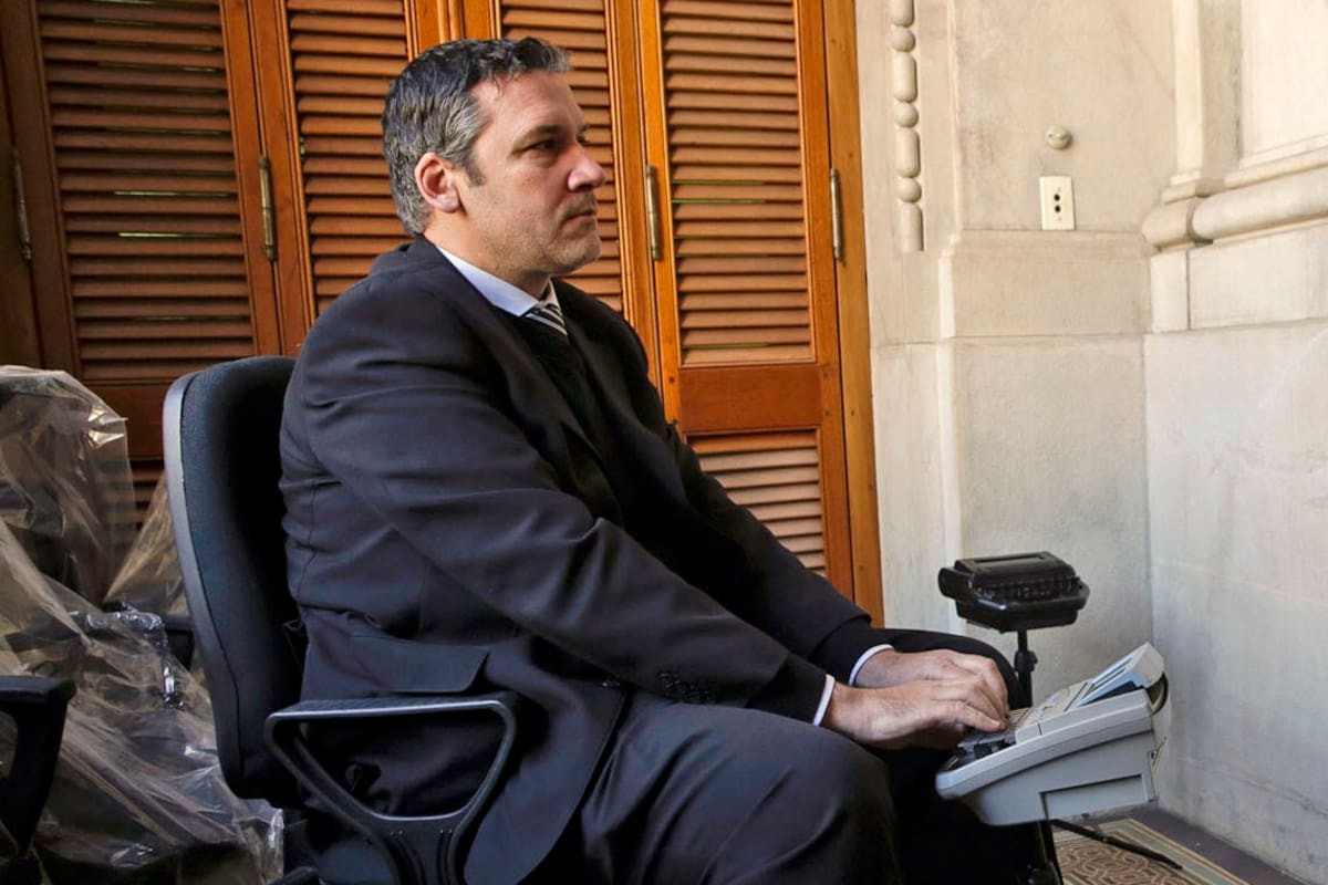 El equipo de taquígrafos del Senado de la Nación tiene más de 140 años de historia. Jamás, en todos esos años, dejaron de transcribir una sesión o comisión de la Cámara alta