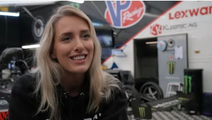 Erbacher bromea con que para competir en Top Fuel hay que tener "cojones"
