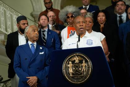 Eric Adams volverá a postularse buscando la reelección