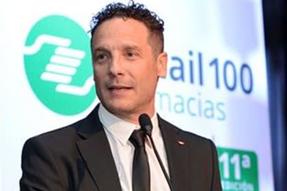 Eric Grimberg hoy está a cargo de Grimberg Dentales, la empresa de su familia