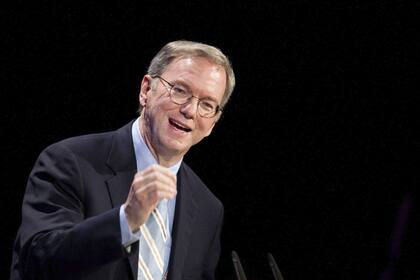 Eric Schmidt, ex-CEO de Google y miembro del directorio de la compañía
