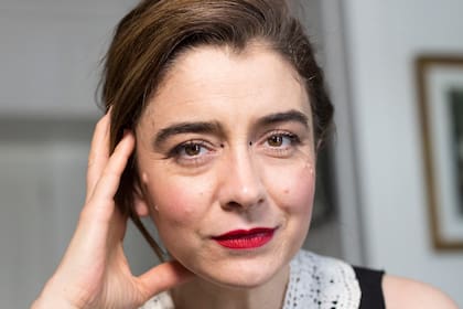 "Estamos viviendo un momento de revolución de las conciencias, lo cual es muy interesante porque no solo convoca a algo político. Es algo muy profundo lo que estamos viviendo", entiende la actriz