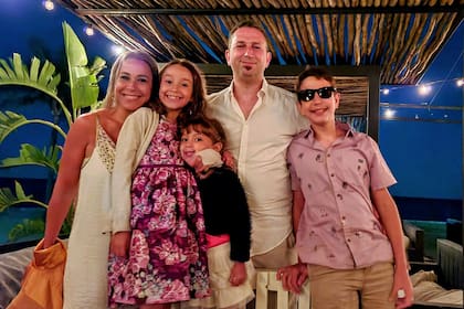 Érica Ruiz y su familia se mudaron a Pilar, pero conservan la propiedad original para no alejarse del todo