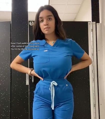 Erika Díaz, compartió el uniforme que utiliza para trabajar de enfermera y recibió cientos de críticas