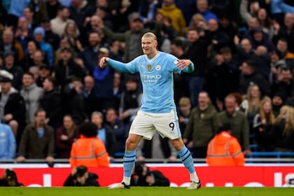 Erling Haaland, goleador de la Premier League, quedó relegado en la pelea por la Bota de Oro 2023/24