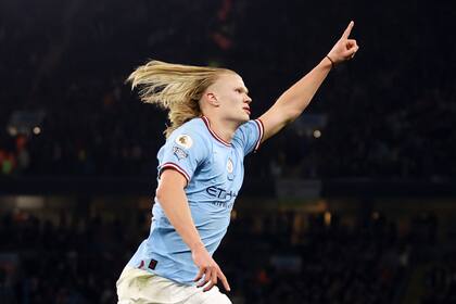 Erling Haaland marcó ante Arsenal y llegó al récord de 33 goles en una temporada de Premier League