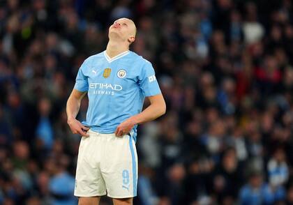 Erling Haaland no logró gravitar en la serie ante Real Madrid y Manchester City fue eliminado
