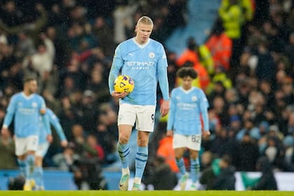 Erling Haaland tuvo una reacción de estrés óseo en el pie y no fue convocado para este partido