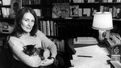 Ernaux compró una casa en las afueras de París con el dinero de su primer premio literario