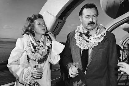 Ernest Hemingway y su tercera esposa, la periodista y escritora Martha Gellhorn