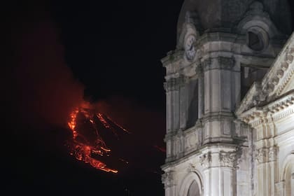 El Observatorio Etneo informó que los ríos de lava ya se están enfriando