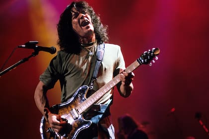 “Eruption”, “Panama”, “Right Now” y más momentos clásicos del genio de la guitarra moderna