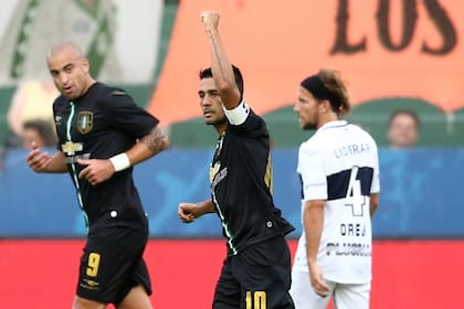 Erviti marcó el primer gol del torneo