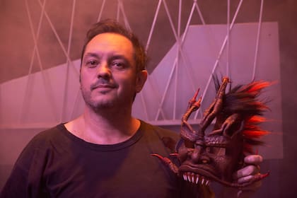 "Es como si Shakespeare hubiese deducido situaciones que pasaron siglos después", explica el director Marcos Arano Forteza