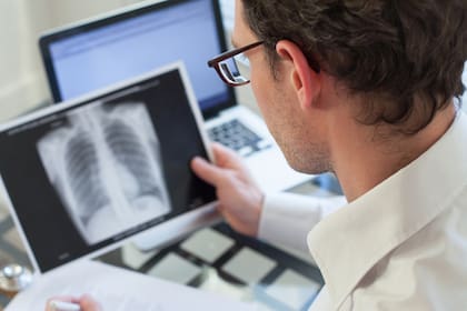 ¿Es conveniente vacunarse contra la neumonía?