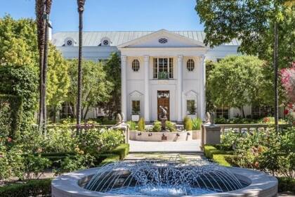 Es de las mansiones más caras de California y la llaman Casa Encantada