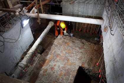 Es el descubrimiento arqueológico de mayor importancia y antigüedad de la ciudad: el Palacio de los Virreyes del Río de la Plata