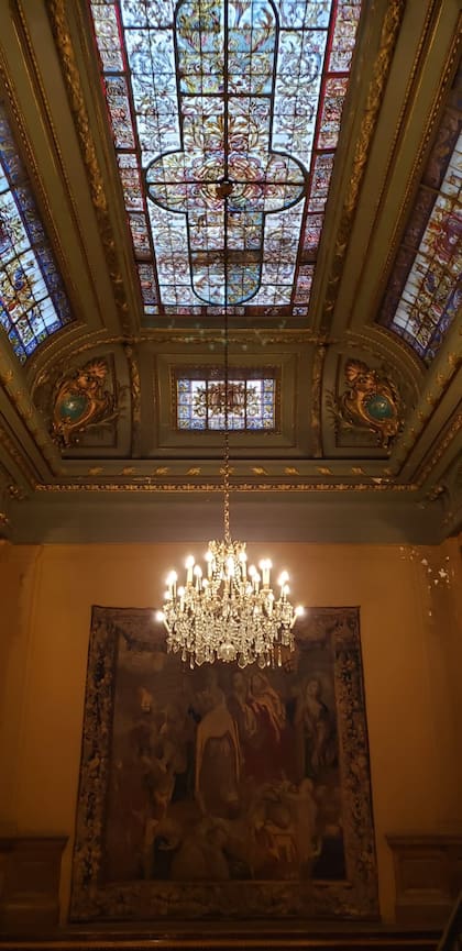 Es el último palacio histórico sobre la calle Florida