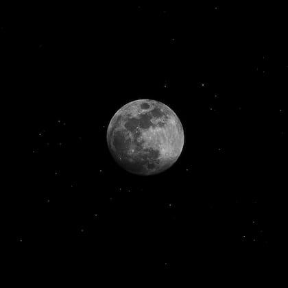 Es importante mantener la calma durante la Luna llena