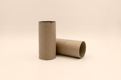 Es importante no tirar los rollos de papel al tacho de basura, ya que podés utilizarlos para realizar otros elementos (Foto:Ecoembes)