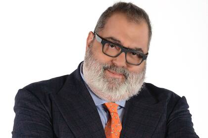 "Es imposible hacer un programa como el mío desde casa", explica Lanata