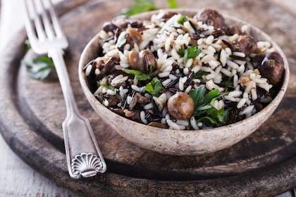 ¿Es indispensable lavar el arroz antes de cocinarlo?