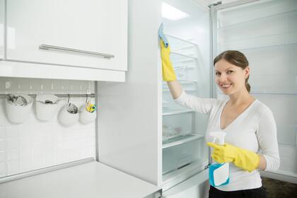 Es indispensable limpiar los electrodomésticos de la cocina