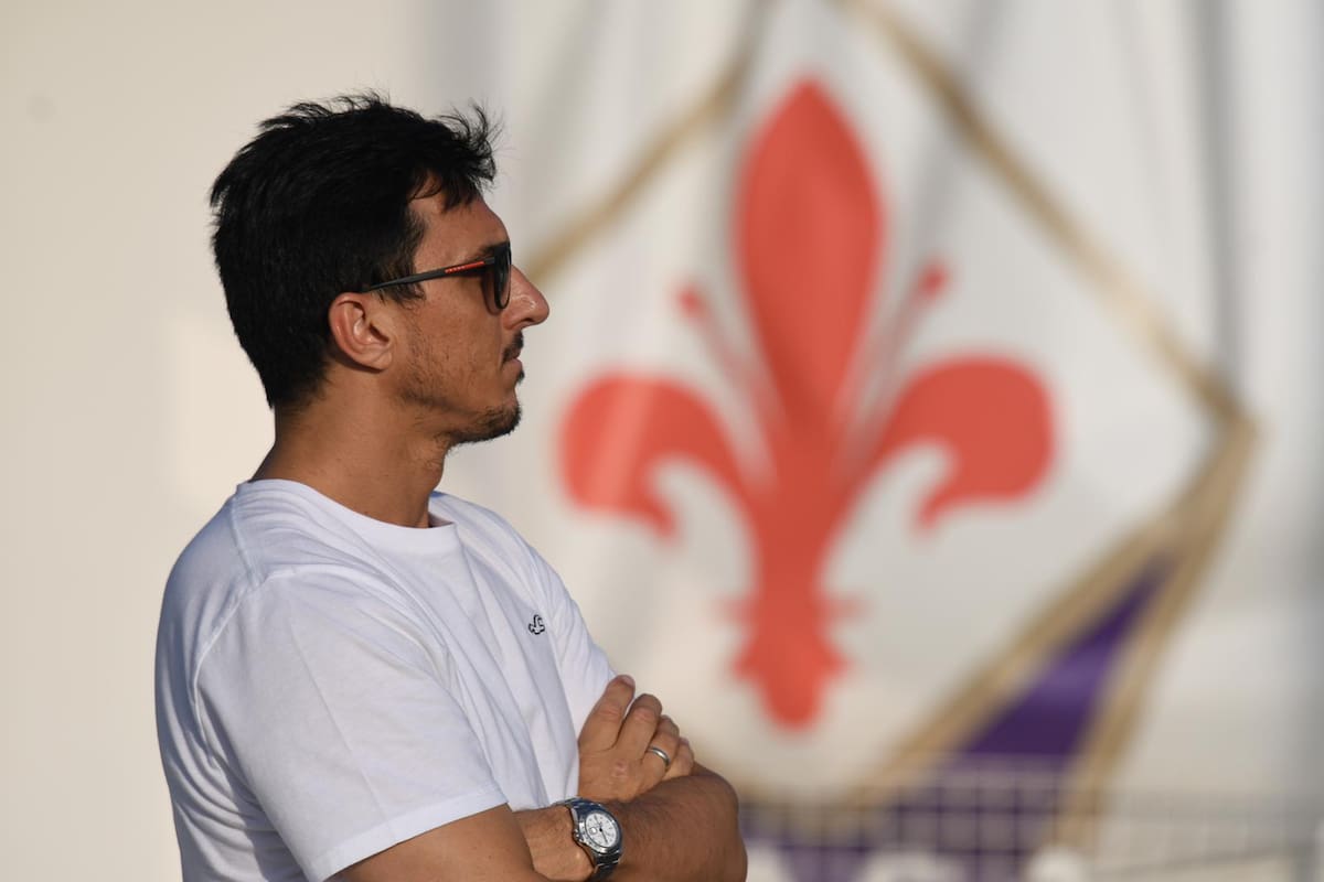 “Es la nueva era del fútbol business: 25 jugadores son 25 empresas”, explica Burdisso desde su cargo en el calcio