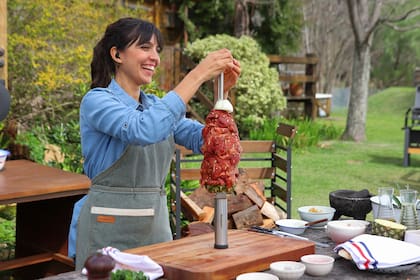 Es la primera mujer "parrillera" del canal El Gourmet