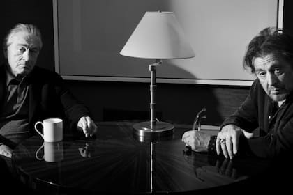 Es la tercera película que De Niro y Pacino filman juntos, después de Fuego contra Fuego y Las dos caras de la ley