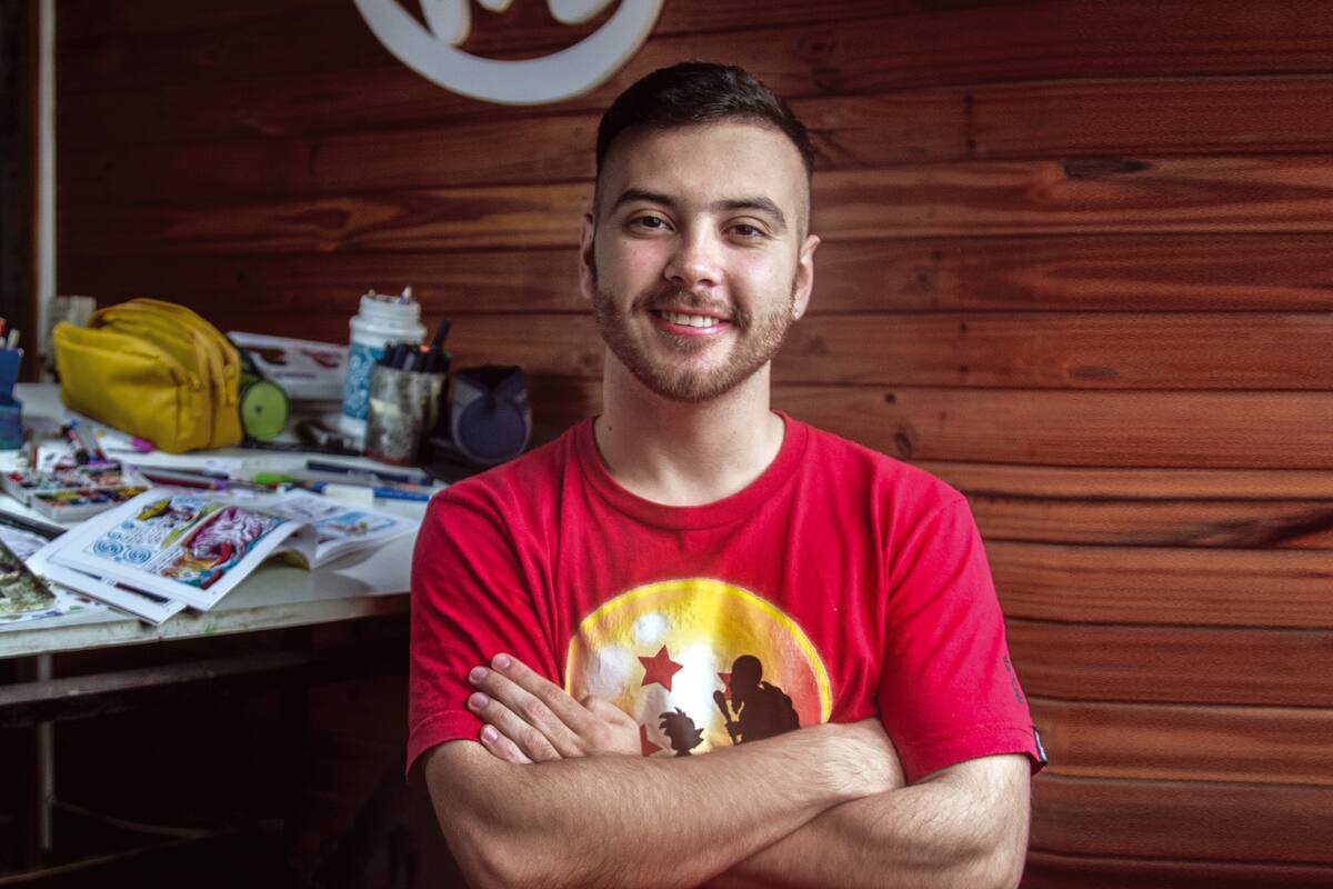 “Es muy lindo ver cómo la gente conecta con algo que sale de adentro tuyo”, dice el artista.