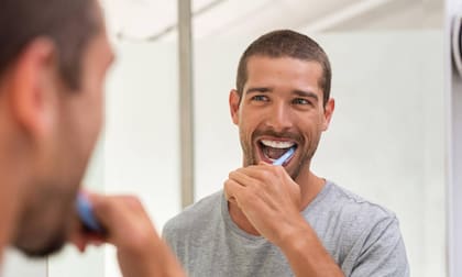 Es necesario cuidar la salud de la boca en general