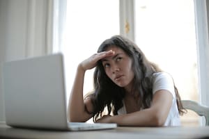 Es necesario darle un espacio a nuestro cerebro y dejarlo descansar cuando nos sintamos abrumados (Foto ilustrativa: PEXELS)