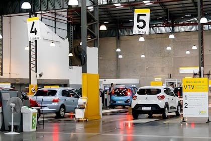 Es necesario llevar en el auto tanto la oblea de la VTV como el certificado