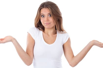 Es posible creer cosas y al mismo tiempo tener una actitud de escepticismo hacia esas creencias y una actitud de investigación constante