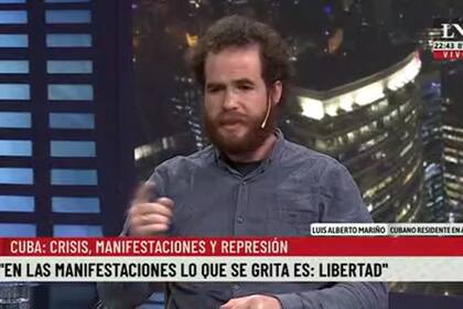 "Es terrible ver políticos que creen que Cuba es un modelo a seguir" - Mariño, cubano en Argentina.