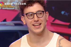 Es tripulante de cabina, ganó los 8 Escalones e hizo una particular confesión (Foto: captura TV)