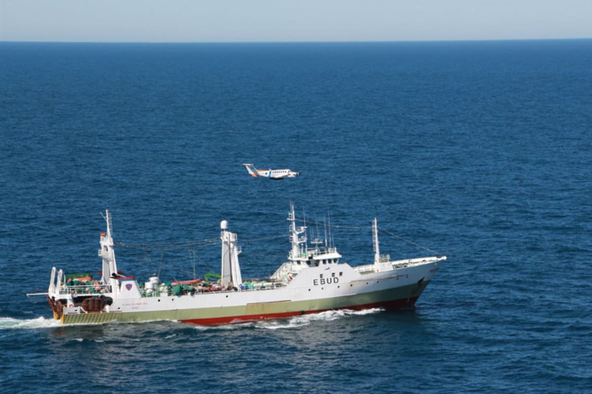 Es un área que se extiende hasta las 200 millas marinas desde la costa