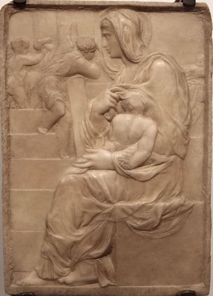 Es un bajo relieve en mármol esculpido entre 1490 y 1492.