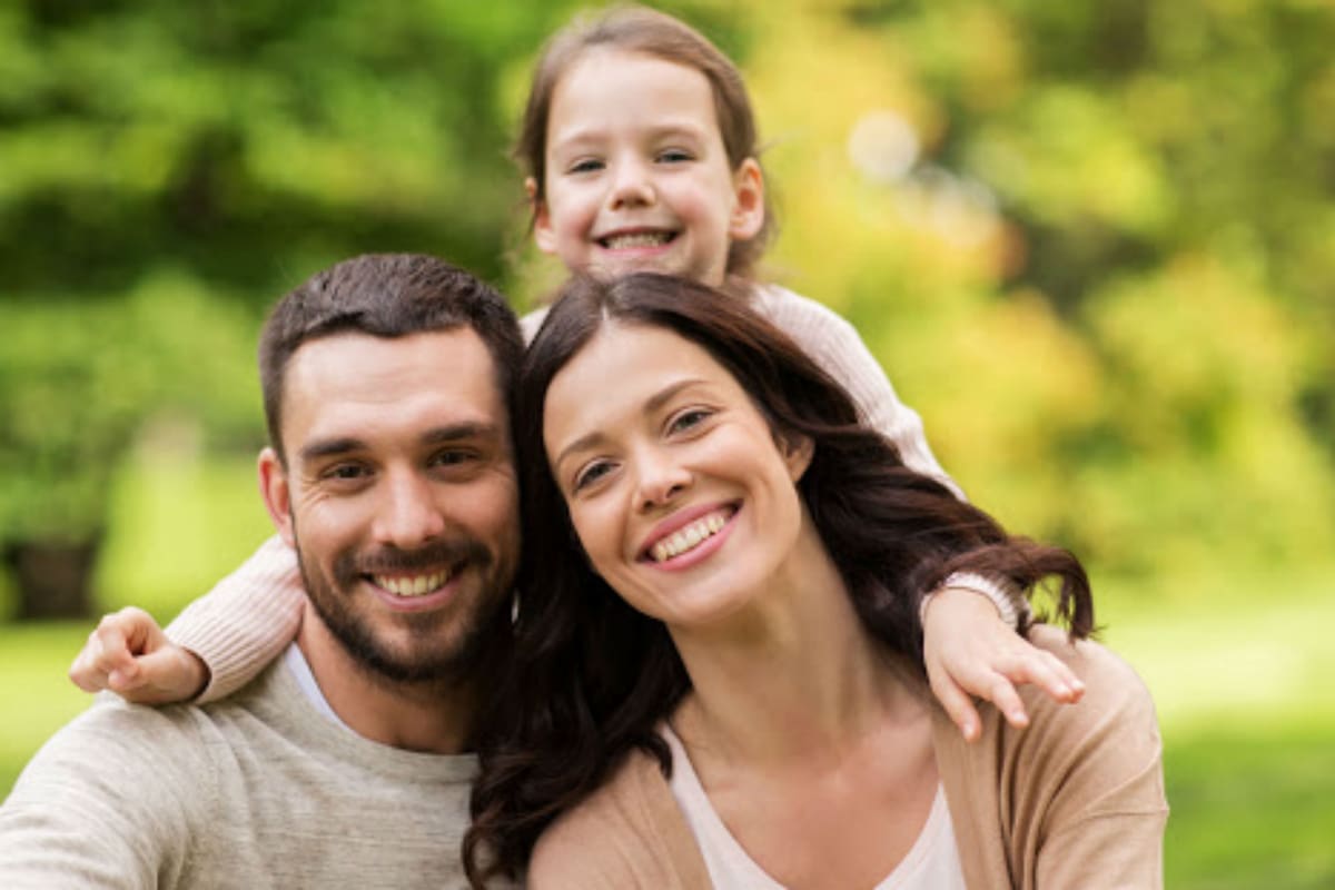 Es un día para destacar el rol fundamental de los padres y madres en la crianza de un niño. Fuente: Alpha