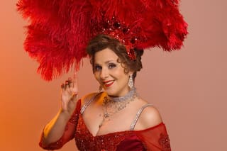 Karina K: digna sucesora de Lucía Galán, en Hello, Dolly!