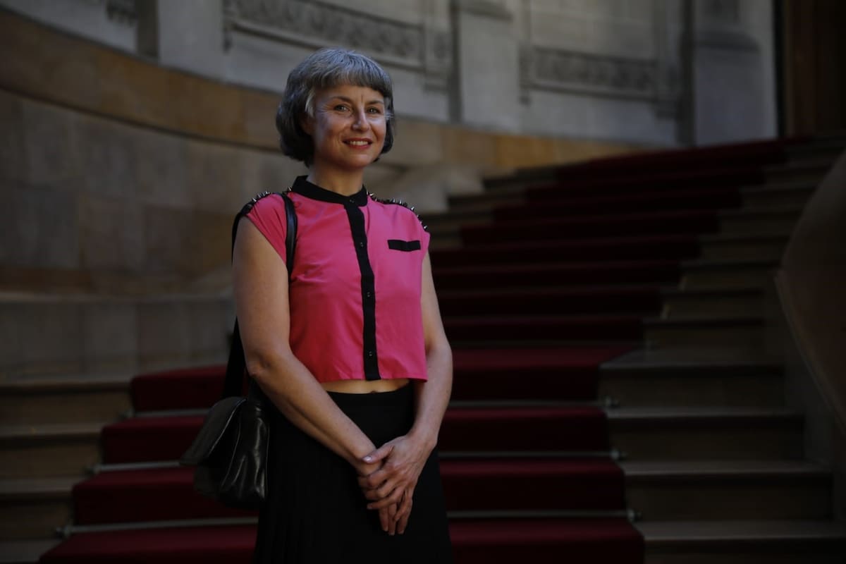 “Es una gran posibilidad de proyección internacional. En las muestras anteriores viajaban solo mis videos y nunca estuve en una de esta envergadura”, dijo Mónica Heller en el Palacio San Martín, tras el anuncio